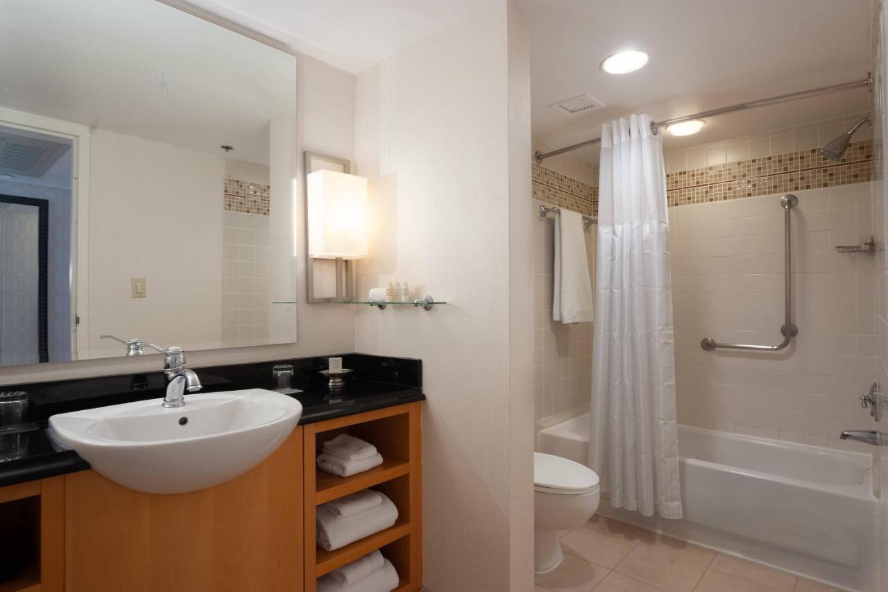 Renaissance Orlando Airport Hotel Bagian luar foto