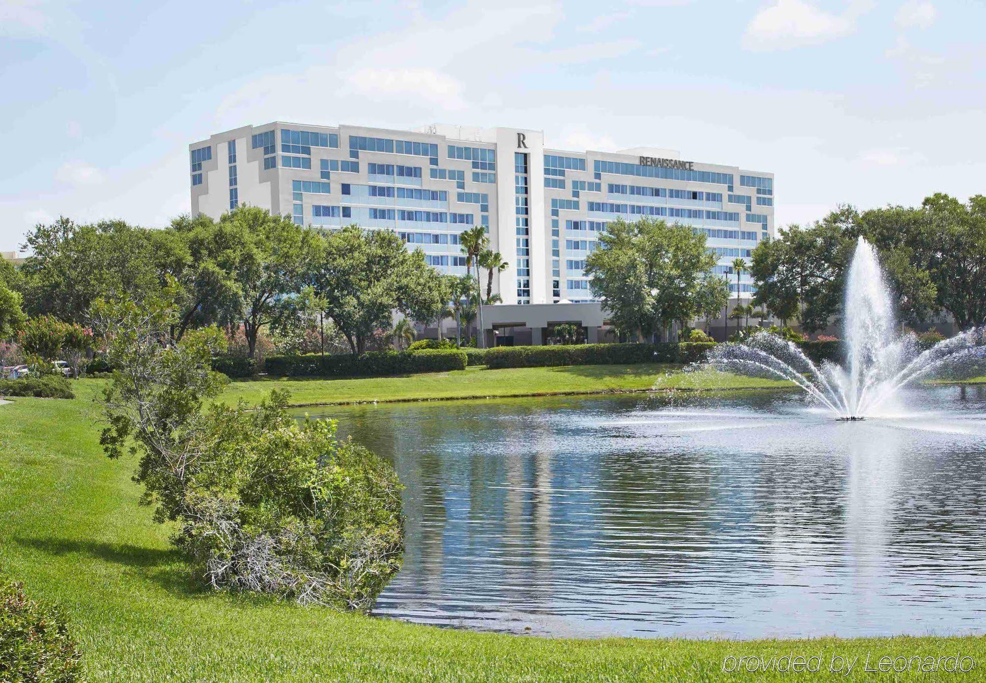 Renaissance Orlando Airport Hotel Bagian luar foto