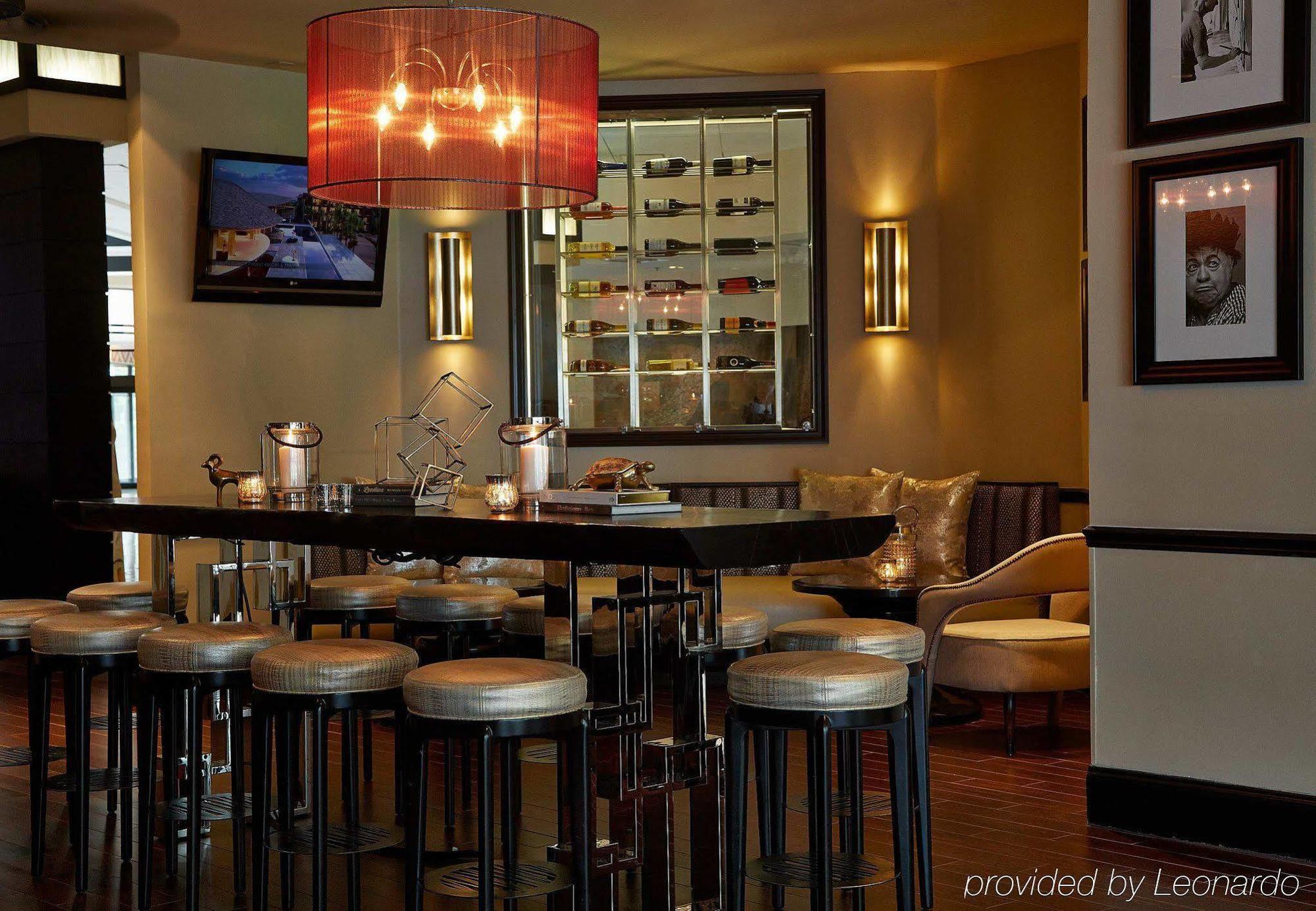 Renaissance Orlando Airport Hotel Bagian luar foto